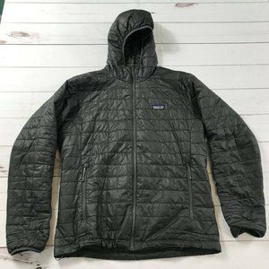 Patagonia Men's Black Long Sleeve Quilted Hooded Full Zip Jacket Sz L